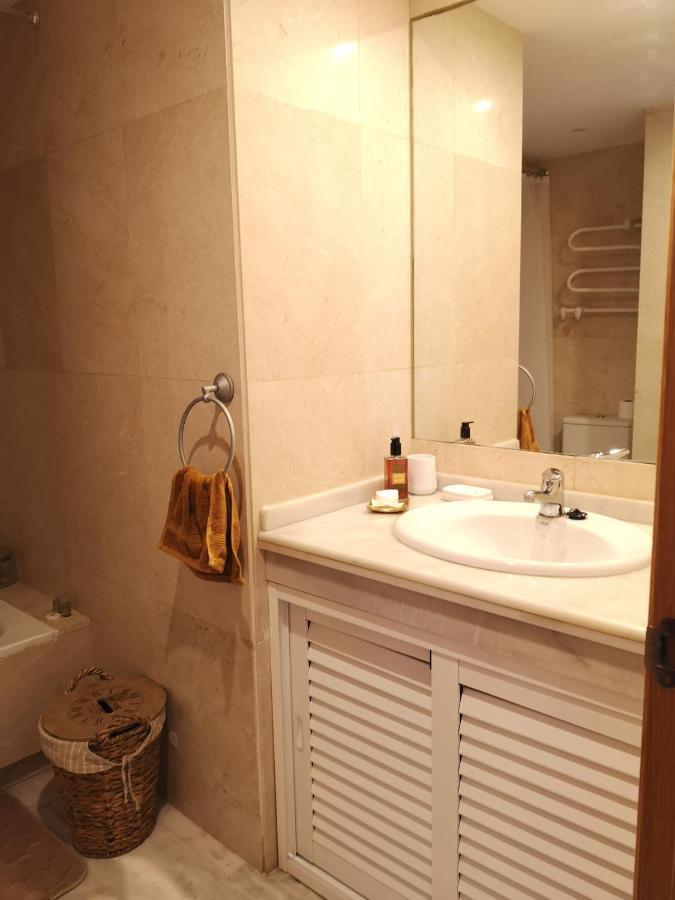 Apartamento Las Brisas Фуeнхирола Екстериор снимка