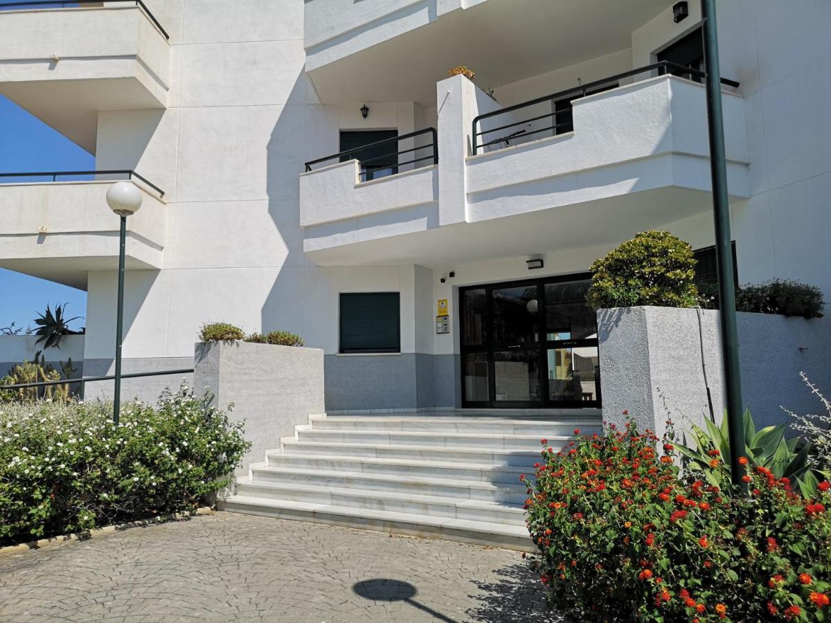 Apartamento Las Brisas Фуeнхирола Екстериор снимка