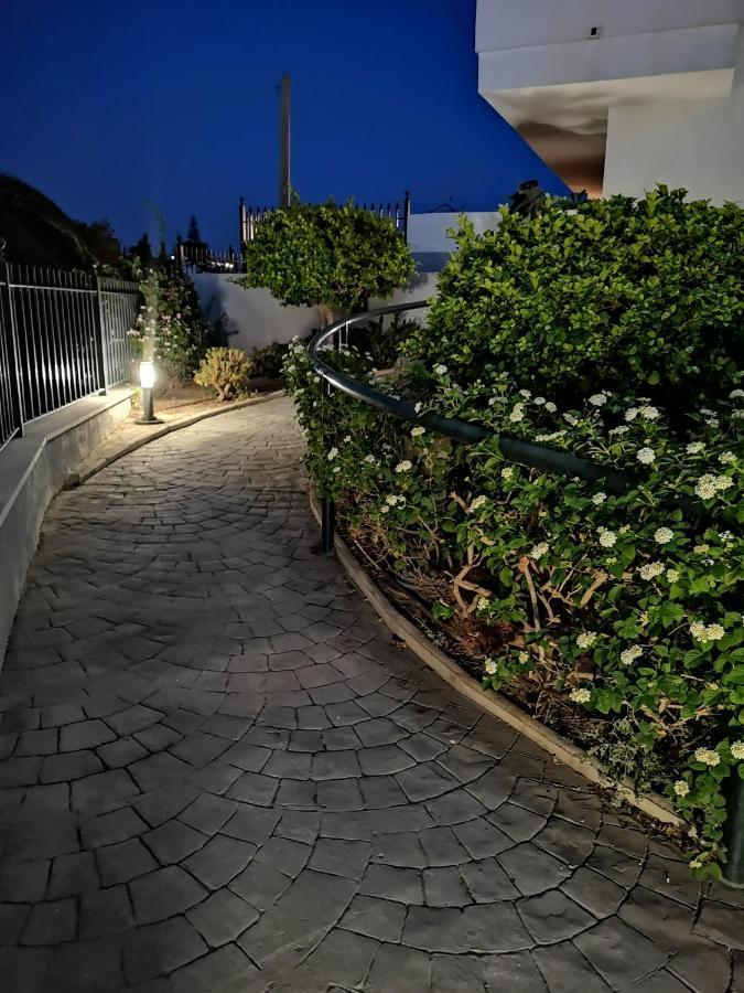 Apartamento Las Brisas Фуeнхирола Екстериор снимка